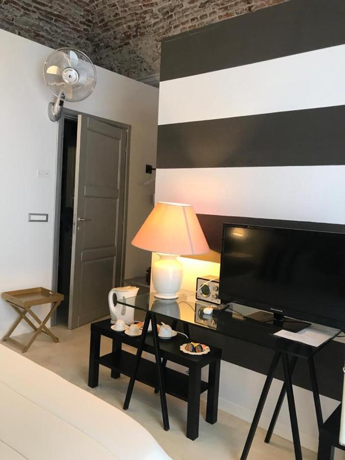 Hotel Sanctus Syrus 4 Albenga Exterior foto